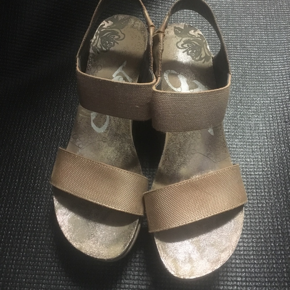 OTBT wedges like new!